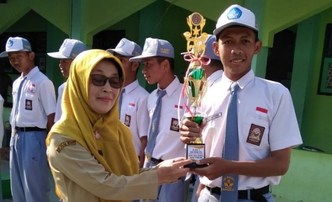Tunjukkan Prestasi, Siswa SMKN 7 Purworejo Raih Juara
